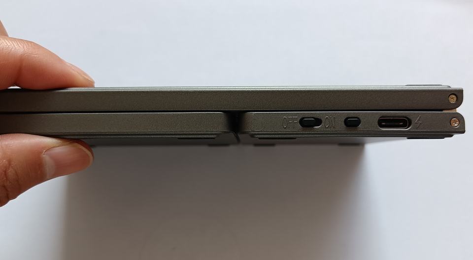 Foldable keyboard USB-C charging port and power switch